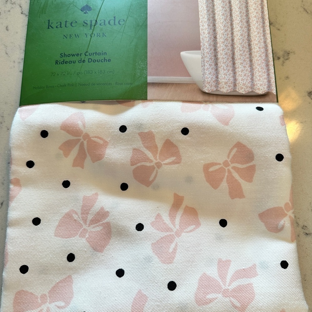 Kate Spade Chalk Pink Holiday Bows  Shower Curtain - NWT (72x72) - Picture 3 of 8